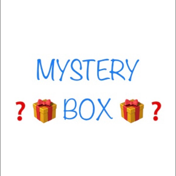 🎁 MYSTERY BOX 🎁 - Picture 1 of 1